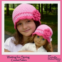 Crochet pattern by Darleen Hopkins http://www.ravelry.com/patterns/library/waiting-for-spring-flapper-hat-with-rose