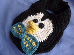 Preppy Penguin Drool Bib crochet pattern by Darleen Hopkins