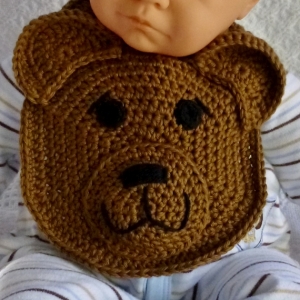 Sweet Baby Bear Drool Bib crochet pattern by Darleen Hopkins