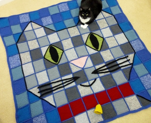 Crochet Kitty Throw Blanket Pattern http://www.ravelry.com/patterns/library/patchwork-baby-kitty-throw-blanket-crochet