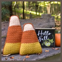 Candy corn, harvest corn crochet pattern by Darleen Hopkins
